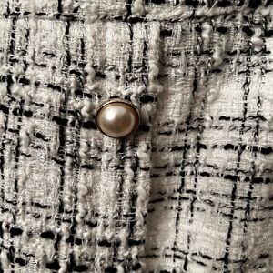 Worn twice, beautiful and youthful for autumn or with long boots in winter.